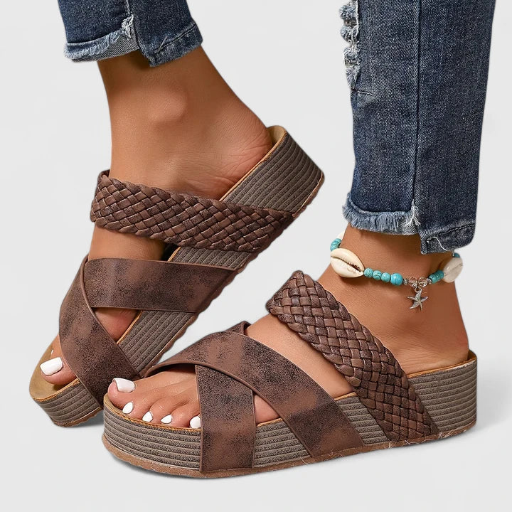 Danya | All-Day Comfort Sandal