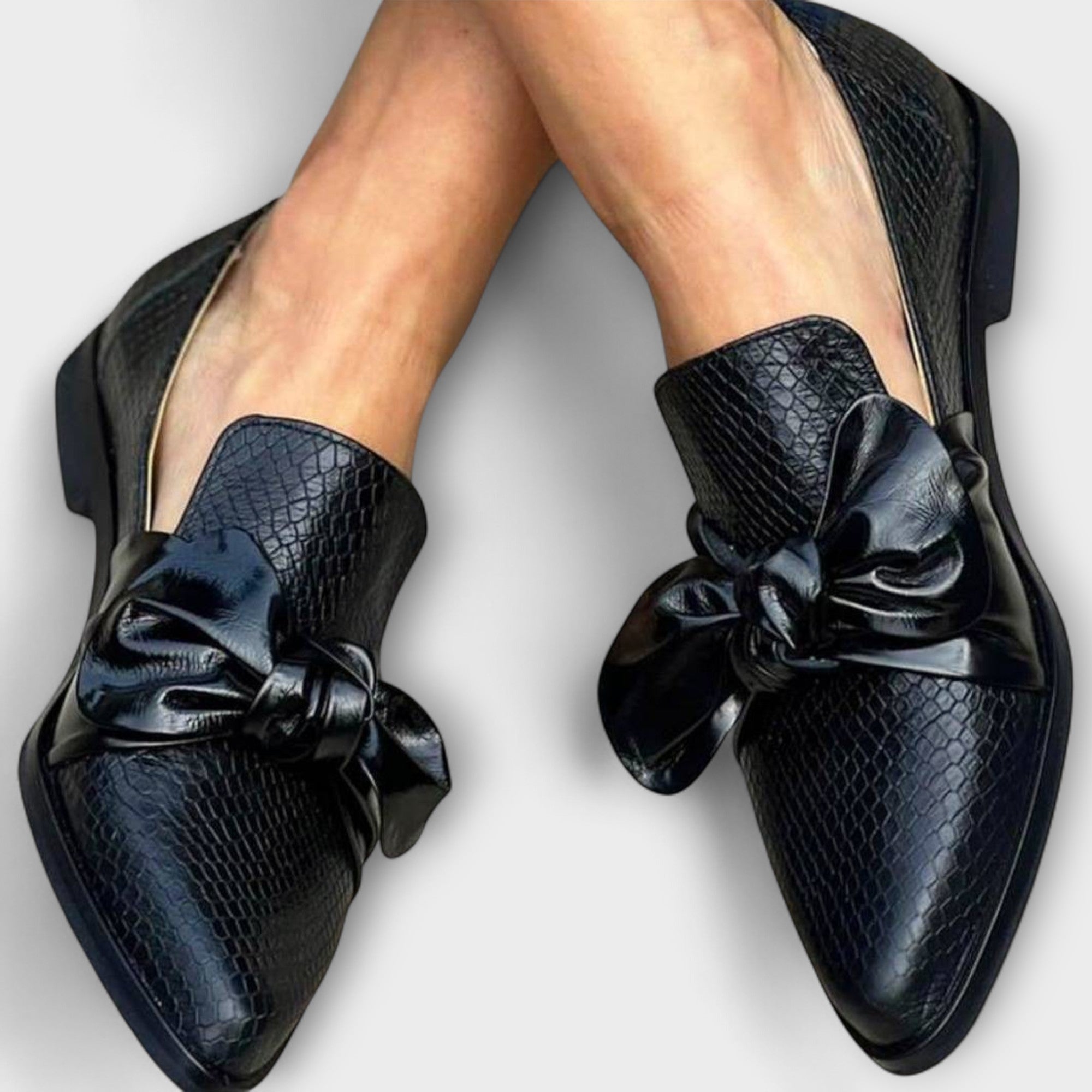 Oriane | Bow Detail Loafer