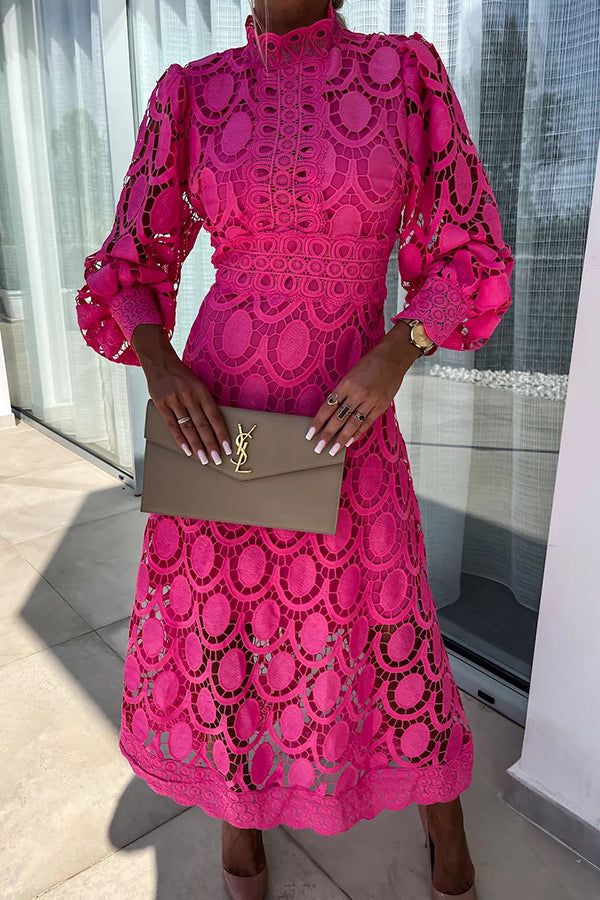 Kryzandra | Lace Midi Dress