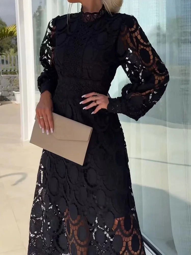 Kryzandra | Lace Midi Dress